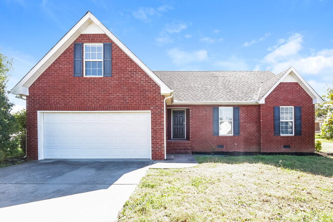 Building Photo - 1204 Red Oak Ct