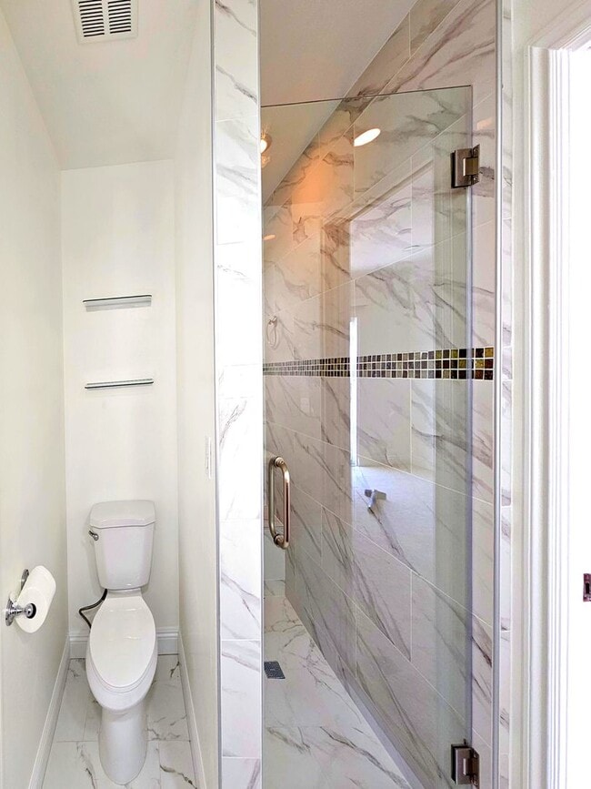 Building Photo - Beautiful Rental In Buena Park