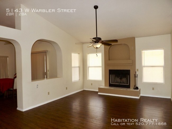 Building Photo - Countryside Vista 2BD/2BA with Office/Den