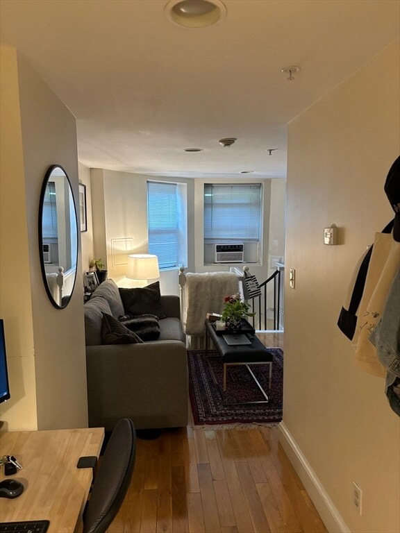 Foto del edificio - 160 Commonwealth Ave