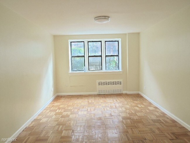 Foto del edificio - 200 E 17th St
