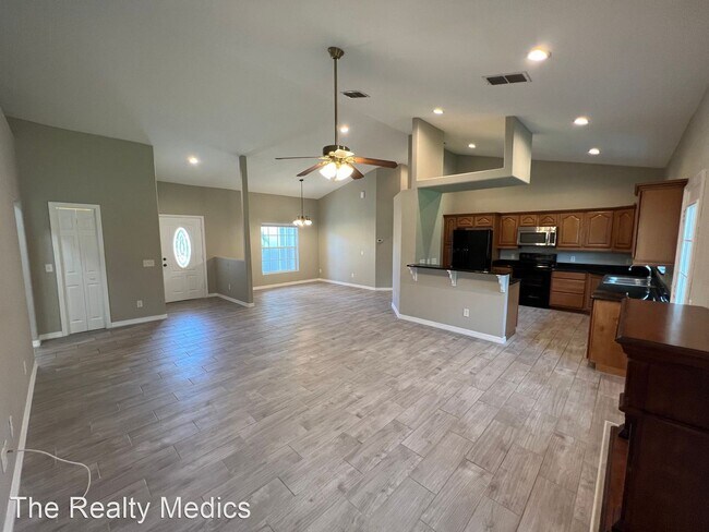 Foto del edificio - 3 br, 2 bath House - 3297 Tallwood Dr