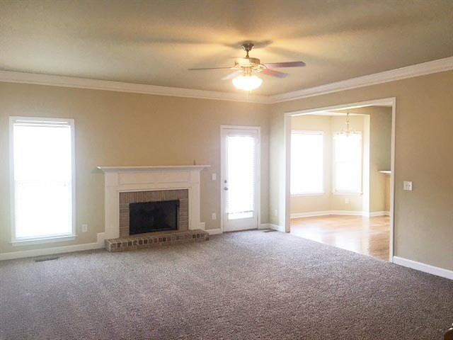 Building Photo - 2087 Lequire Ln