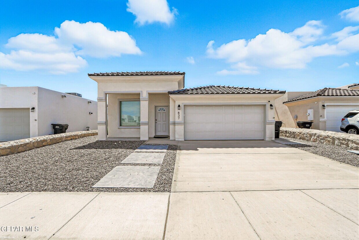 Foto principal - 837 Paseo Drusy Pl