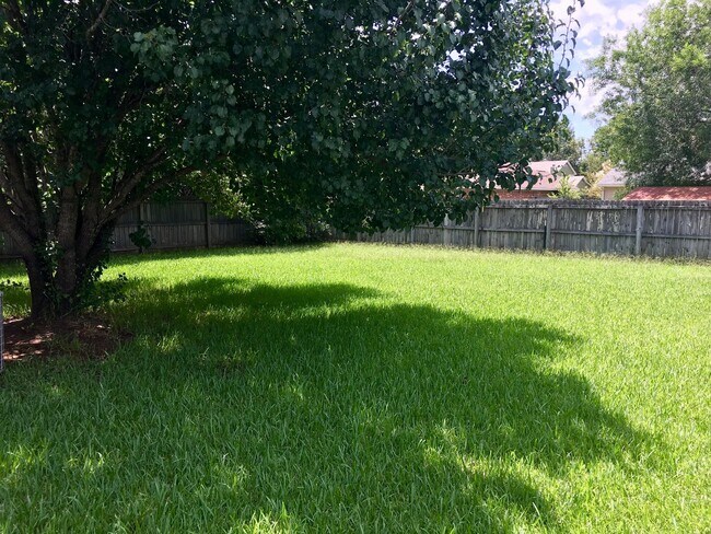 Foto del edificio - 2 Bed, 2 Bath Home for Rent in Barnett Bend