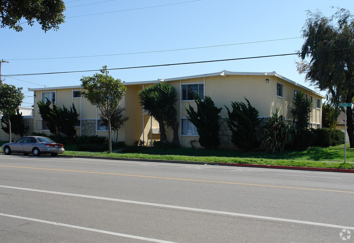 536 N U St, Lompoc, CA 93436 Apartments in Lompoc, CA