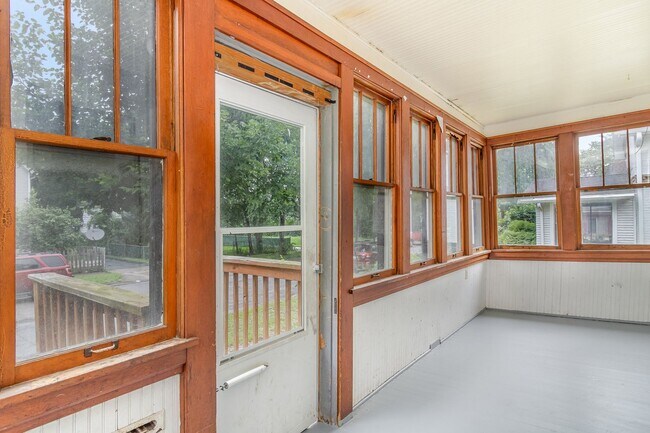 Foto del edificio - Charming 3 Bedroom | 1 Bathroom