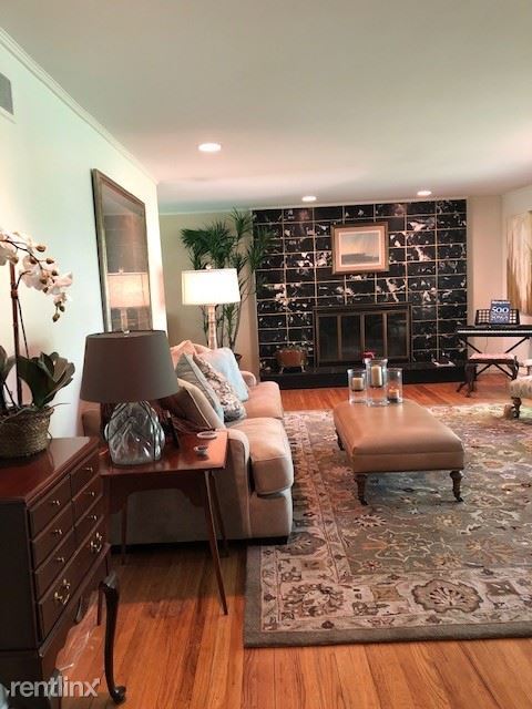 Foto del edificio - 4 br, 3 bath House - 3204 Nottingham Dr