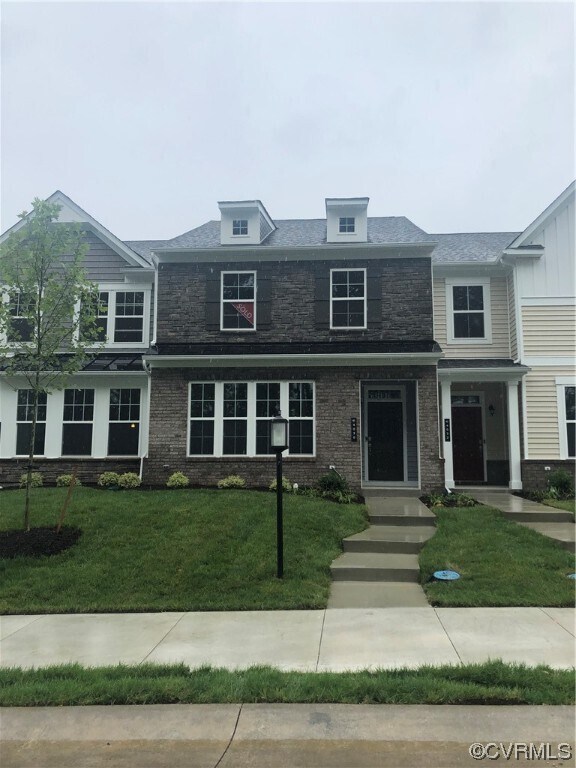 Primary Photo - 4030 Rivermere Ln