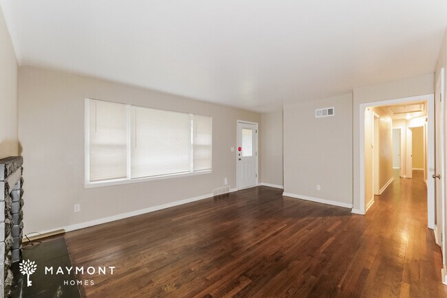 Building Photo - Cute 4 Bedroom Home in Kansas City