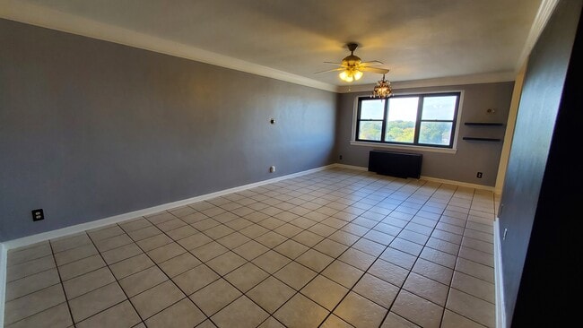 Foto del edificio - 3320 Bardstown Rd