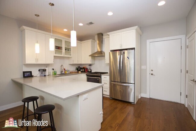 Foto del edificio - 1607 W Irving Park Rd