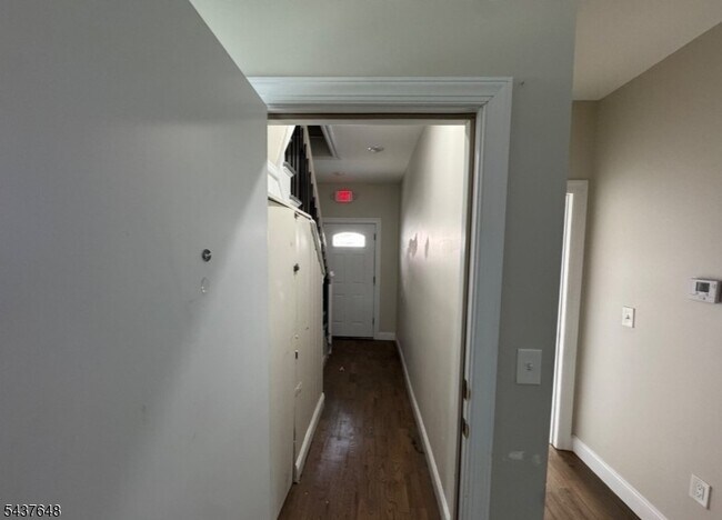 Foto del edificio - 441 Summer St