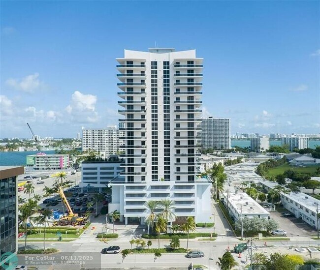 Building Photo - 7901 Hispanola Ave