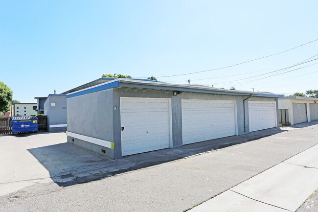 Foto del edificio - 11561 Stuart Dr