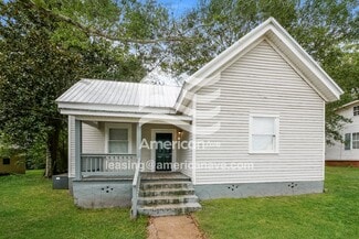 Building Photo - 16 Curran Ave