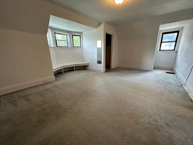 Foto del edificio - 213 S Aiken Ave