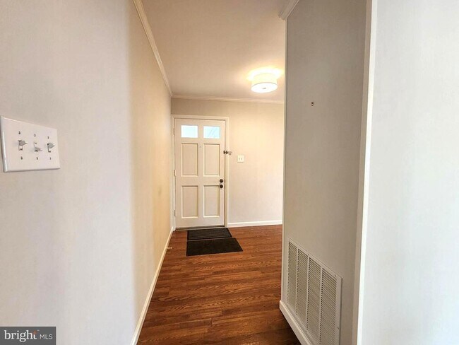 Foto del edificio - 4211 Marble Ln