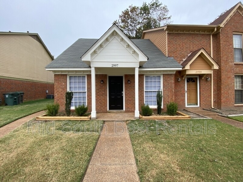 Primary Photo - 2997 Hunters Way Dr