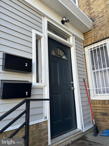 Foto del edificio - 5818 Stockton Rd