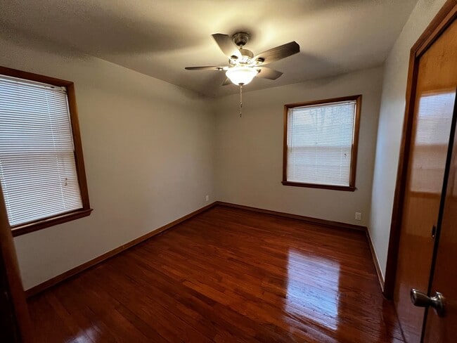 Foto del edificio - Large 3BR Single Family in St. Francis!!