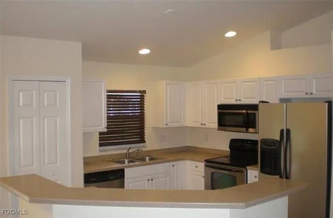 Foto del edificio - 2802 37th St SW