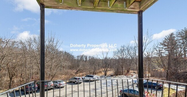 Foto del edificio - 98 Pemberton St