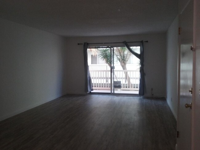 Fotografía del edificio - 1707 Pacific Coast Hwy