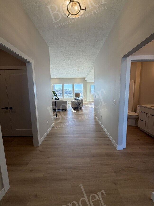 Building Photo - NEW BUILD - Contemporary Single Family Home