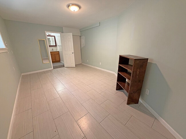 Building Photo - 2539 Grande Vista Ave