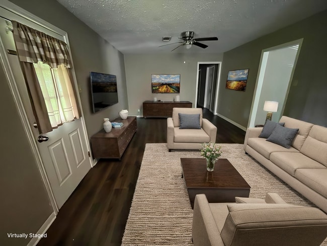 Foto del edificio - 9305 Gardner St