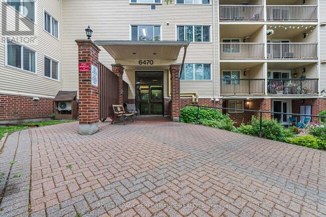Building Photo - 6470 Bilberry Dr
