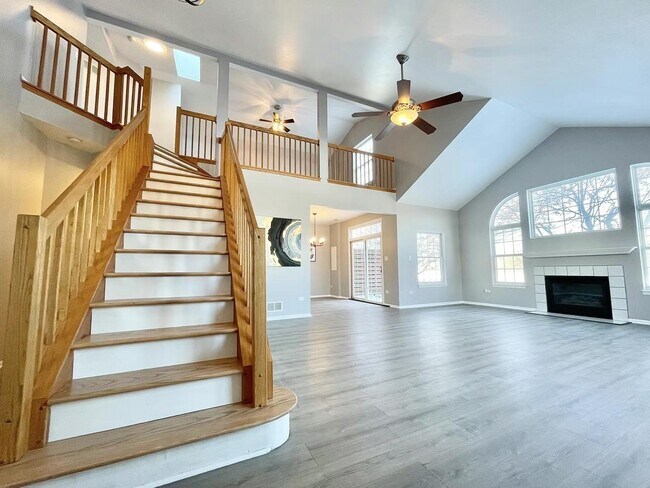 Foto del edificio - 13841 Cambridge Cir