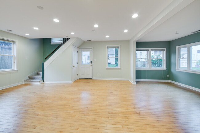 Foto del edificio - 2108 Harrison St