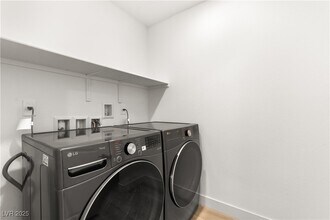 Building Photo - 5606 Spring Trellis St Building Photo - 5606 Spring Trellis St