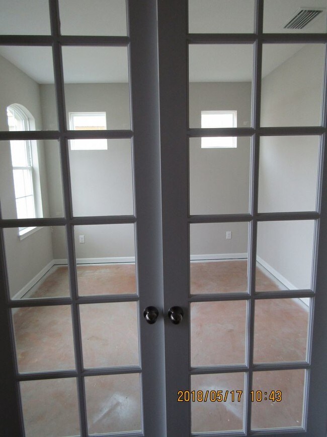 Foto del edificio - 11559 Renaissance Blvd
