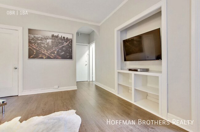 Foto del edificio - 1735 N Cherokee Ave