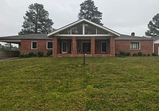 Building Photo - 1413 Doc Nichols Rd