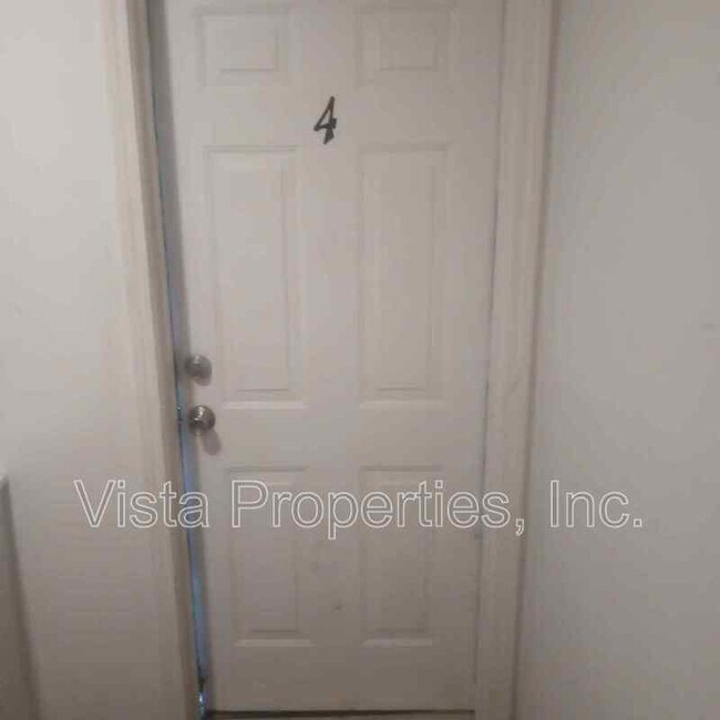 Building Photo - 301 N 41st St