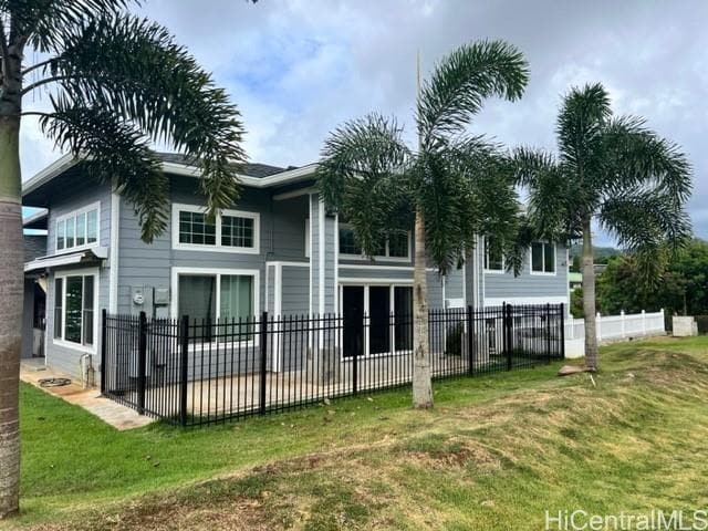 Building Photo - 45-850-850 Luana Pl