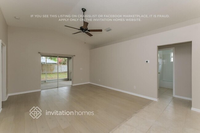 Foto del edificio - 7616 Hampshire Garden Pl