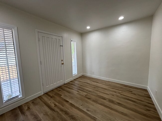 Photo - 4048 Tenth St Apartment