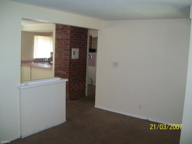 Building Photo - 3 br, 1 bath House - 2279 Douglas Joel Dr