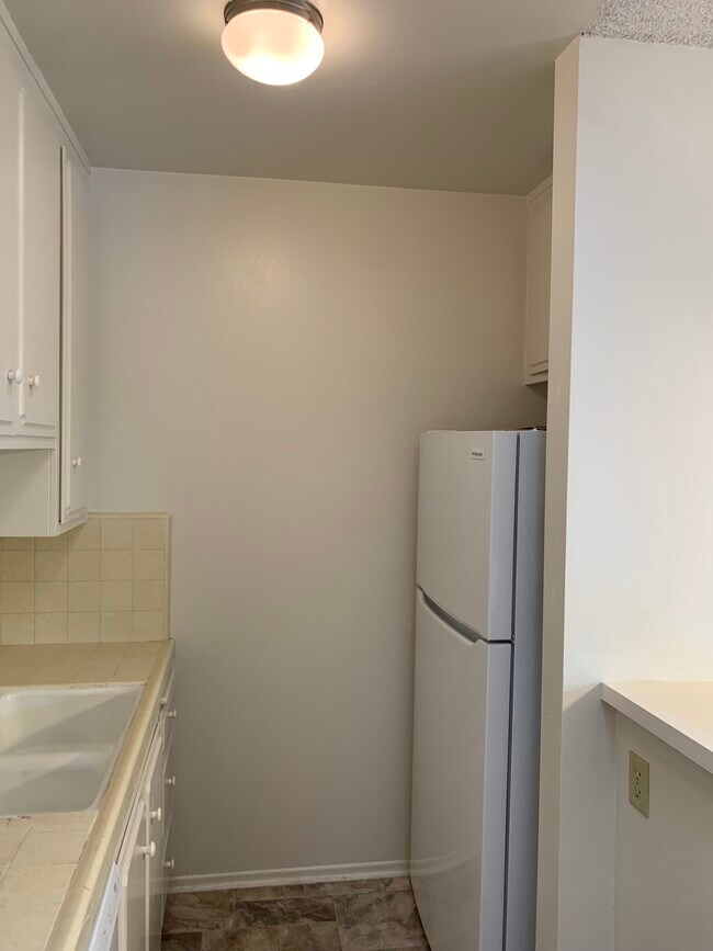 Building Photo - Rose Kelton Apartments