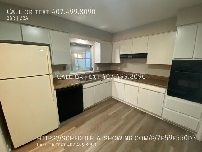 Building Photo - 2121 Winnetka Ct