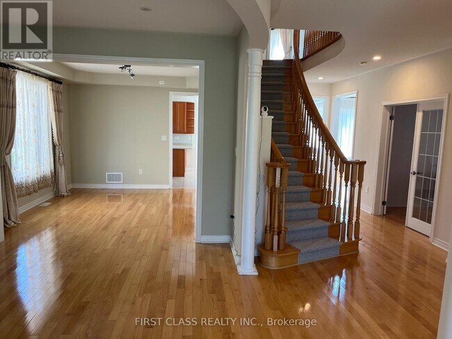Photo du bâtiment - 60 Townwood Dr