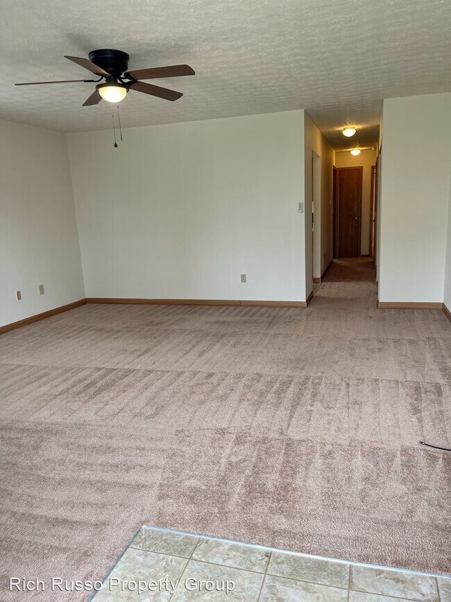 Building Photo - 2 br, 1 bath House - 5340 Spring Hill