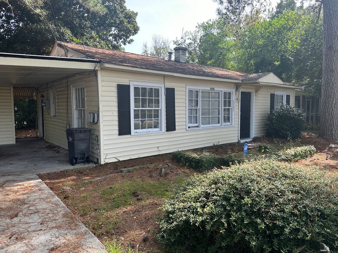 Primary Photo - 2920 Abelia Drive
