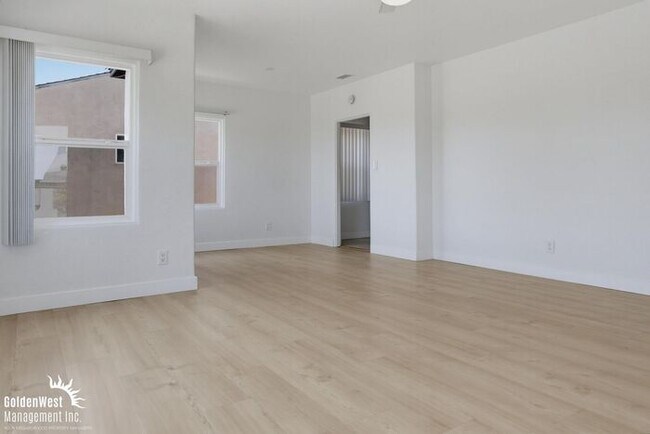 Foto del edificio - Modern 4Bdm 2Ba Home in San Diego!