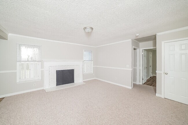 Building Photo - 7229 Lalanda Dr